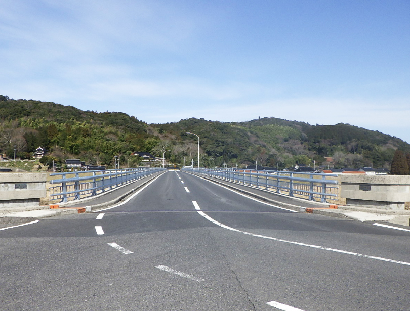 鳥取県　県道倉吉江北線（三明寺橋）橋梁補強工事（３工区）（交付金）の写真