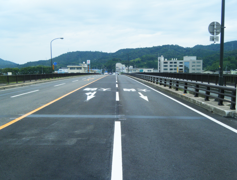 鳥取県　県道鳥取鹿野倉吉線（竹田橋）橋梁補修工事（６工区）（交付金）の写真